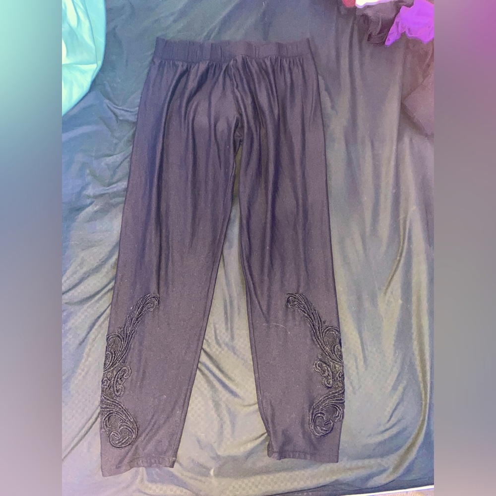 Women’s Black Large Flower print Leggings